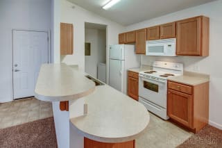 Floor Plan CYPRESS Apartment