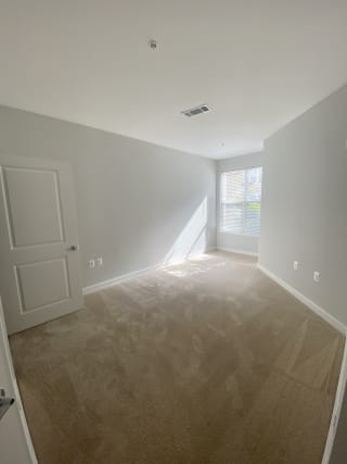 Apartment 1048 room