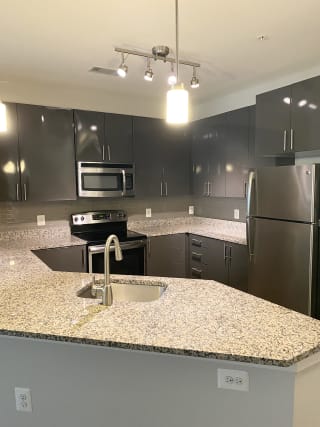 Apartment 1048 Kichen