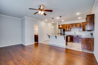 Spacious Kitchen Area &amp; Living Room With Ceiling Fan