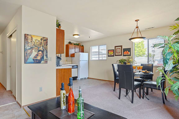 Fully Equipped Kitchens And Dining Fully Equipped Kitchens And Dining at Cypress Landing, Salinas, California