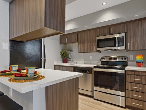Modern Kitchen at Clayton Creek Apartments, Concord, CA, 94521