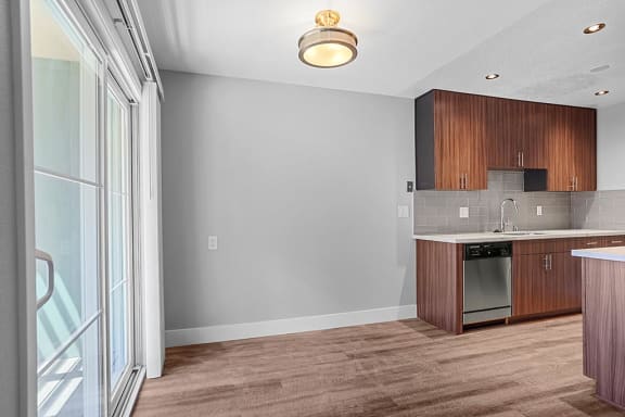 Stylish Kitchen Stylish Kitchen at Peninsula Pines Apartments, California