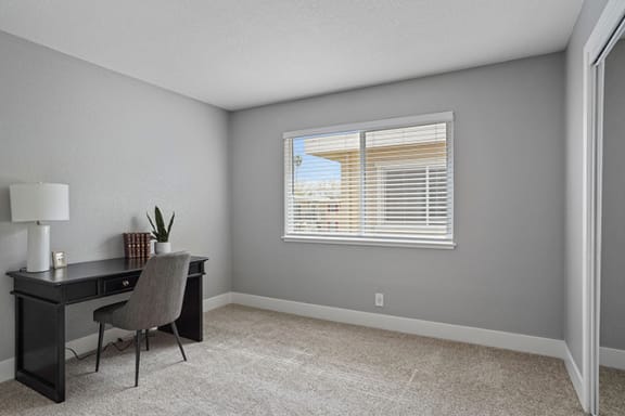 Workspace Workspace at Parkside Apartments, Davis, 95616