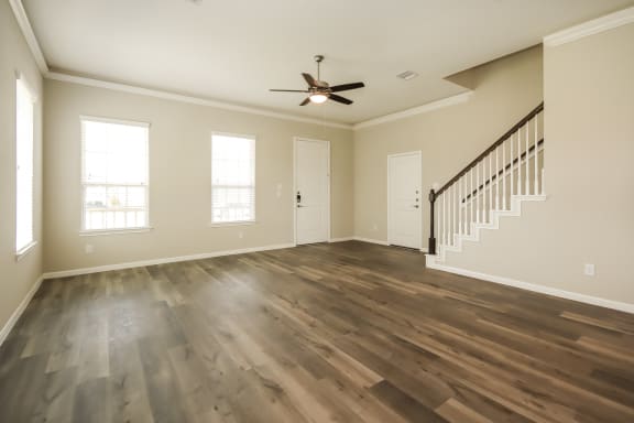 Living Room With Ceiling Fan at Lakeside Conroe, Montgomery