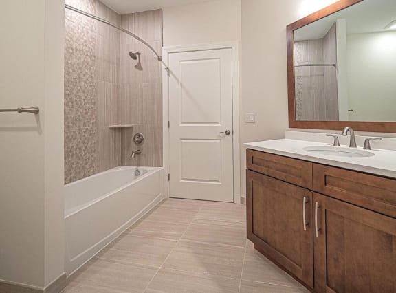 Heritage Court Thomas Edison Available Units