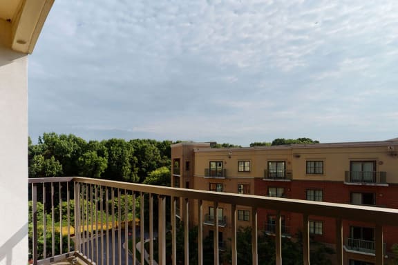 Balcony And Patio at Mezzo 1 Luxury Apartments, North Carolina