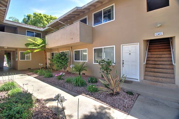 Gardens With Courtyard at Verandas, Menlo Park, 94025
