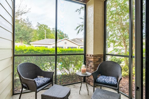 Valrico Station Screened Patio