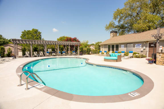 Resort Style Pool at Edgemont Apartments, PRG Real Estate, Greenville, South Carolina