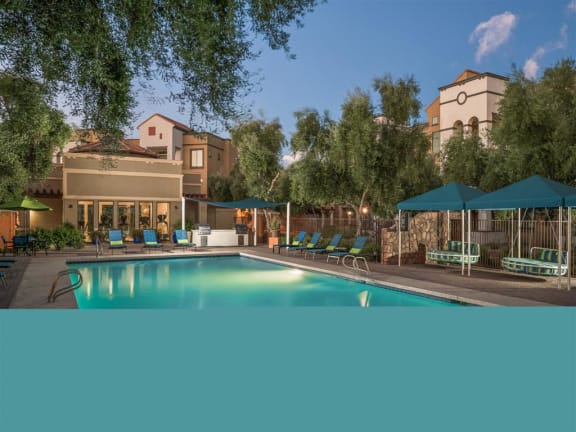 Resort Style Pool and Spa at Trevi Apartments