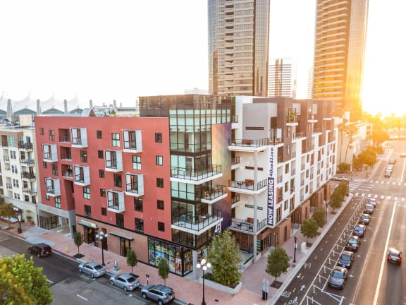 4th and J San Diego, CA Aerial of Community