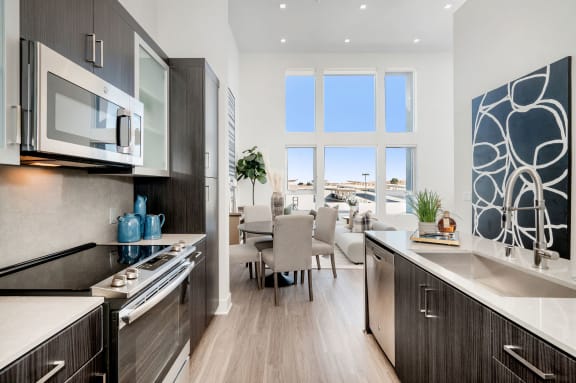 Woodland Hills Apartment Kitchen Modern Kitchen With Custom Cabinet at The Q Variel, Woodland Hills,California