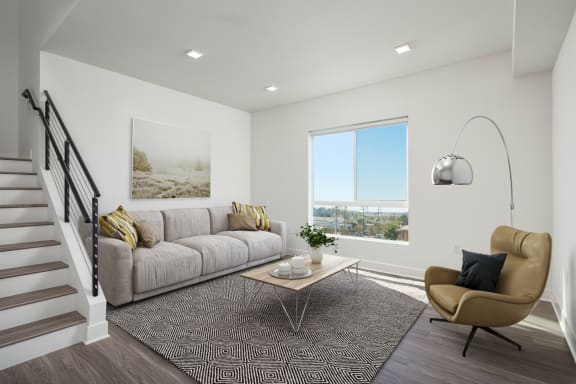 406 10 Family Room 01 Staged