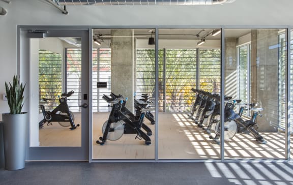 Spin Studio - Woodland Hills Luxury Apartments spin room the q variel
