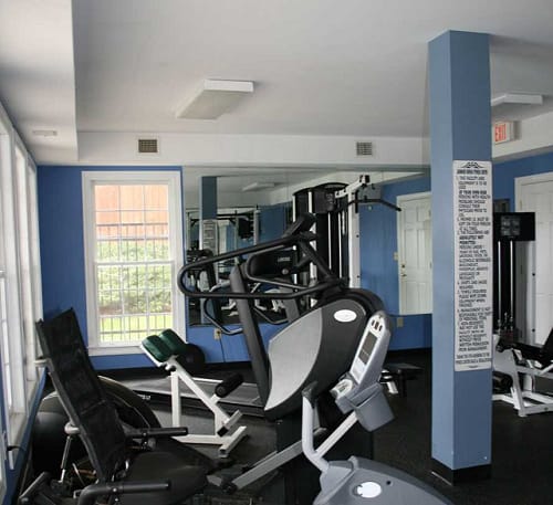 24 hour state of the art fitness center
