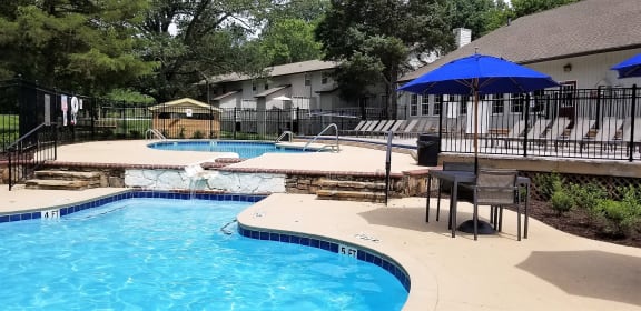 Resort Style Pools with Sundeck at Eagle Pointe 1 bedroom apartments in Knoxville