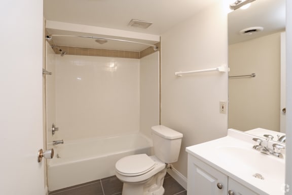 1 Bedroom Floor Plan Walnut Towers 1 Bedroom Floor Plan
