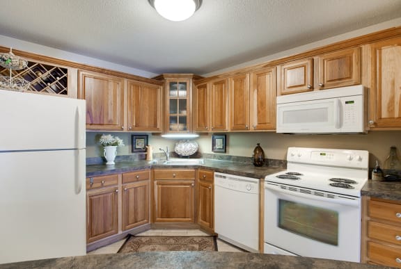 The Riverwood Apartments in Lilydale, MN Kitchen