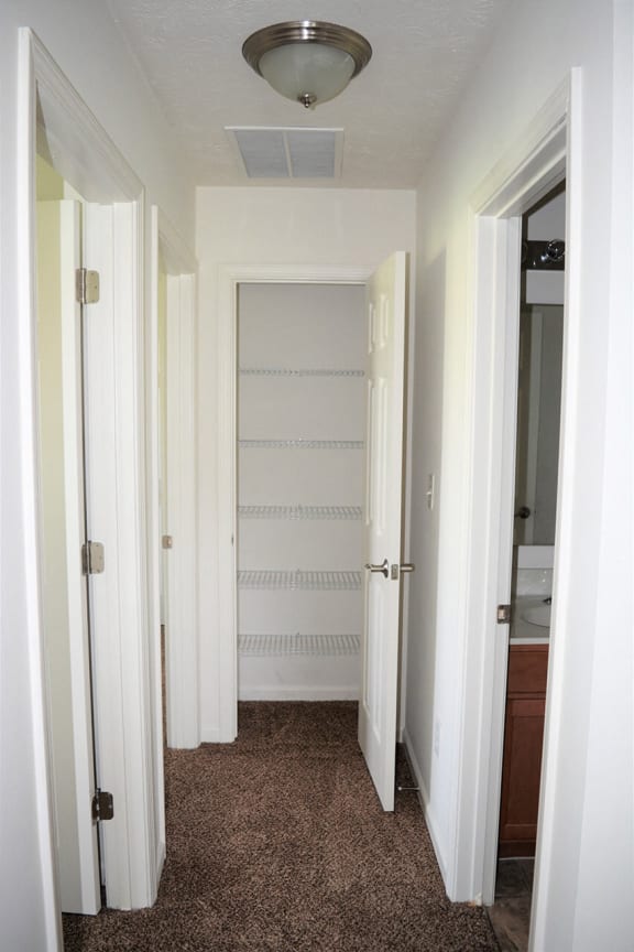 Closet gallery at Hawthorne Properties, Lafayette, IN, 47905