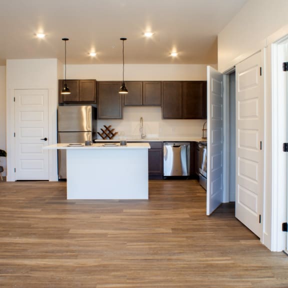 Vicinity at Horn Rapids Apartments Model Kitchen