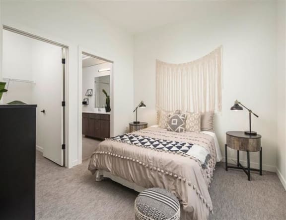 Well Appointed Bedroom Well Appointed Bedroom at Clovis Point, Colorado