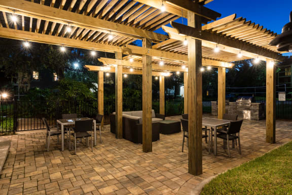 Outdoor Grill With Intimate Seating Area at Fountains at Lee Vista, Orlando, Florida