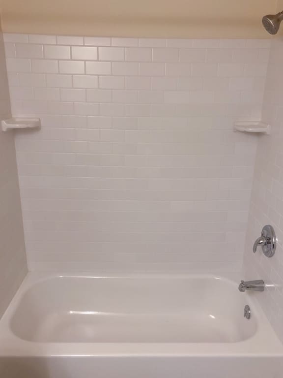Updated tile bathrooms at Seminary Roundtop Apartments in Lutherville