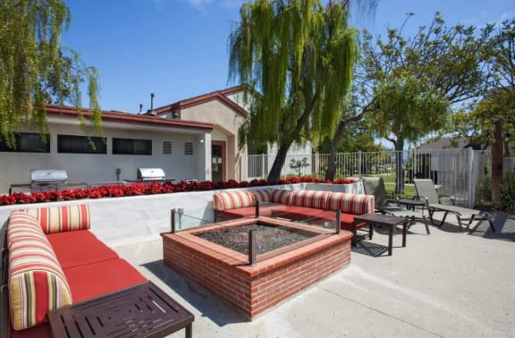 Outdoor Firepit Lounge at Pacific Oaks, California, 93117