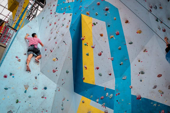 Climbing at Ralston Courtyards, Ventura, 93003