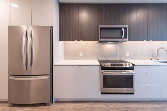 Fully-Equipped Kitchen at 10 Clay Apartments, 10 Clay Street, Seattle, WA 98121
