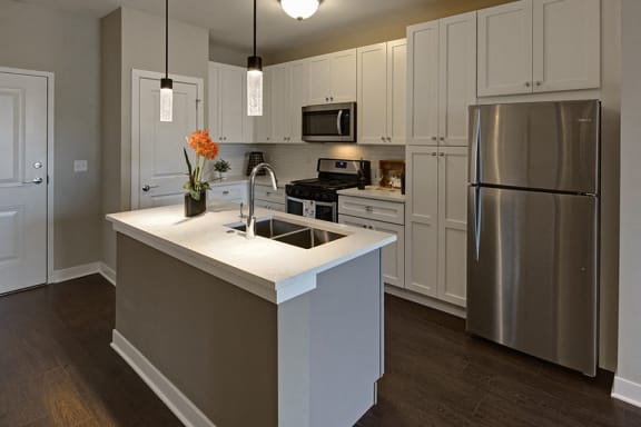 Brand New 1 &amp; 2 Bedroom Apartment Homes at Marq on Main, Lisle, IL, 60532