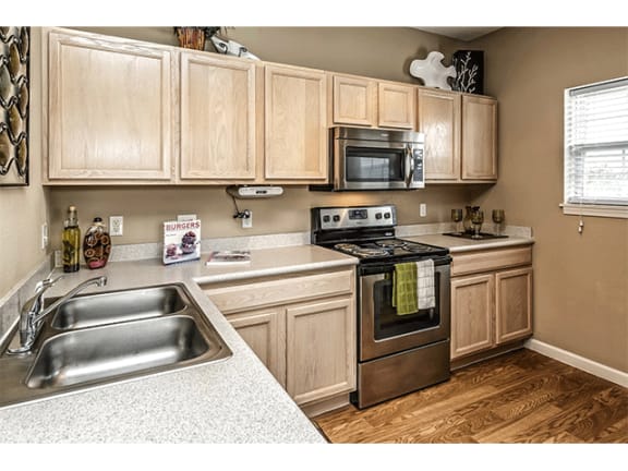 Kitchen Appliances, at Autumn Grove Apartments, Nebraska