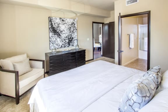 Ample Bedrooms that Accommodate King-Size Beds at Le Blanc Apartment Homes, Canoga Park, California