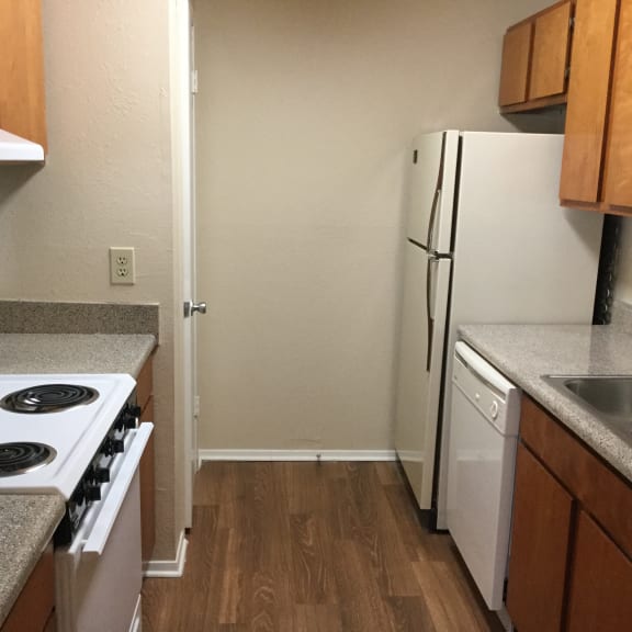 Arbors Of Corsicana Maple Available Units