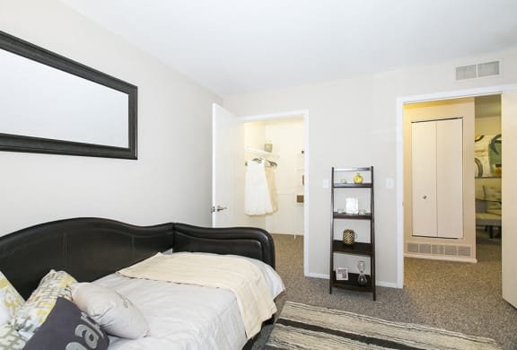 Bedroom at Canton Club
