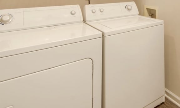 Washer and Dryer Included at Patchen Oaks Apartments, Lexington