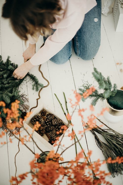 Holiday Decorating at The Verandas, California