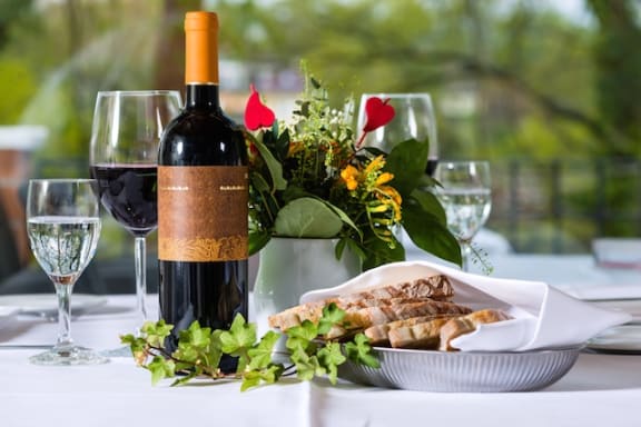 Easy Dining at Juniper Springs A Concierge Community, Texas