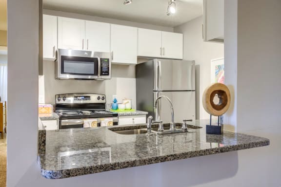 Fully Equipped Kitchen With Modern Appliances at The Watch on Shem Creek, Mt. Pleasant, SC, 29464