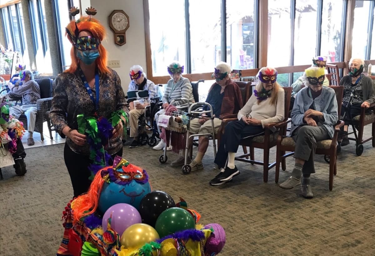 mardi gras ideas for assisted living