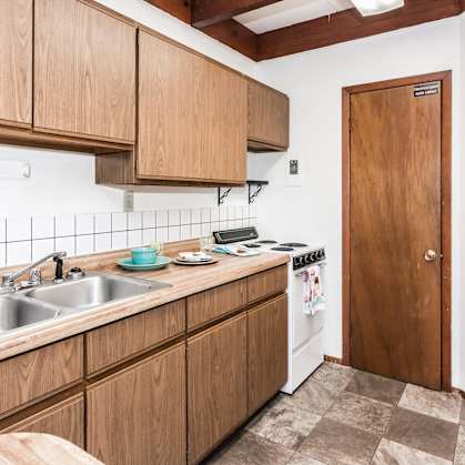 Grand Forks, ND Washington | Kitchen