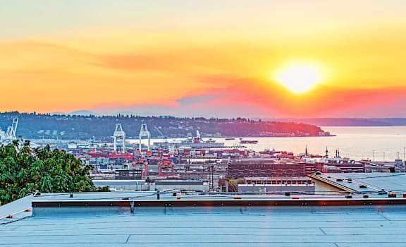 Beacon View Apartment Homes Sunset Port View