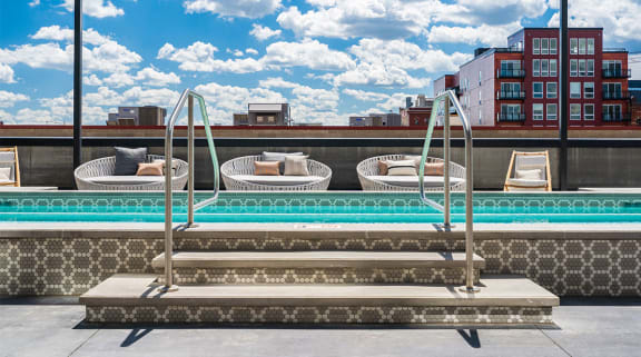 Pool Deck and Exterior Building of Forte on the Park Apartments