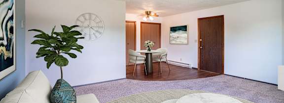 Summerfield Apartments | Fargo, ND