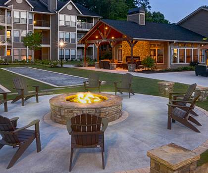 Outdoor Fire Pit at Night at Duluth GA Apartments for Rent