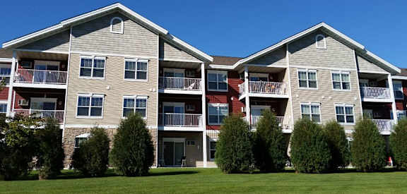 Exquisite Exterior at Cypress Court Apartments, Baxter, MN
