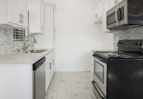 Large Kitchen at Canby Court, Northridge