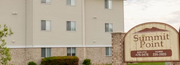 the building in which the hotel is located