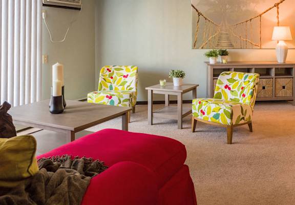 Living Room at City Limits Apartments in Minneapolis, MN